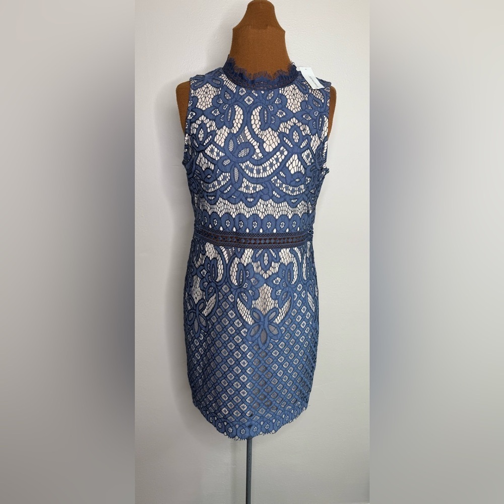 NWT Mi Ami Francesca’s Blue Lace Overlay Sleeveless Mini Dress Size Medium